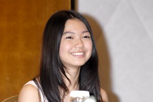 音楽、映画、カフェ、旅行、ヨガ、ファッション、メイクが好きです。