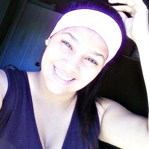 Soy tan fuerte que nadie puede herirme, tan noble que nadie puede ofenderme, Sexy sin caer en la vulgaridad e inteligente !! 
.http://t.co/yPm3GRumnd.