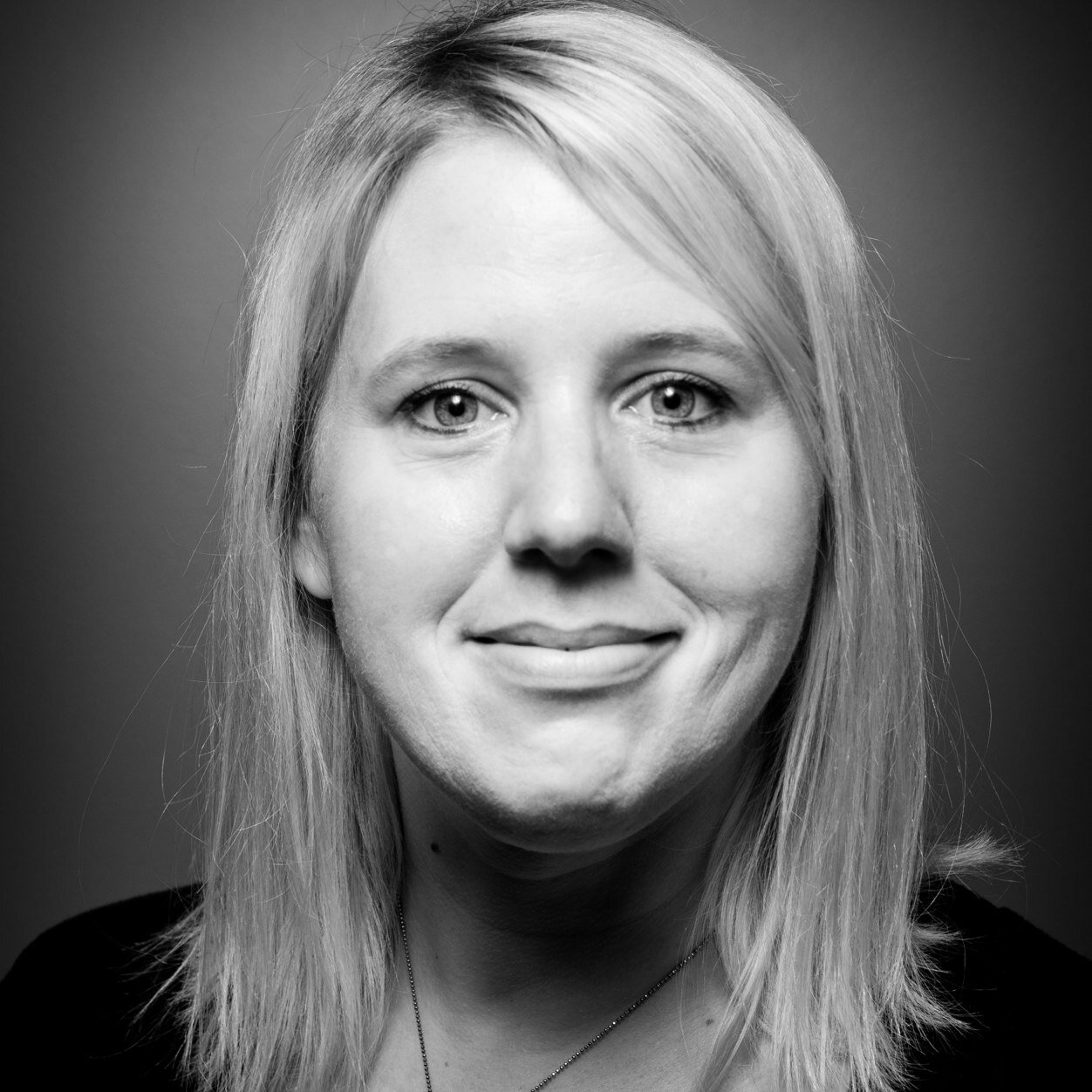 Mindful learner passionate about others. Embracer of change. Realtor in Columbus, O-H. Lover of Yoga, chemical free products, IPA's, & laughter.