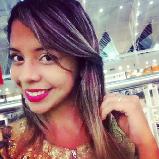 Casada com Fran Ramos.
