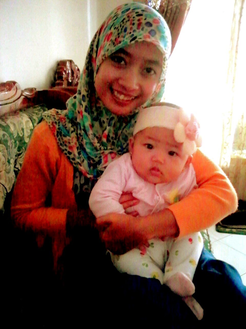 SelviaSufiyan's profile picture. Perayu anak bangsa supaya mau sekolah | UM | pendidikan ekonomi | bu selvia atau kak via | berbagi @sschildmalang | penyuka konsep opo jare| 085731364279