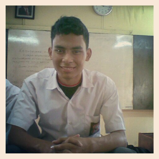 imam suyudi | 3 agustus | Yesterday is but today’s memory and
tomorrow is today’s dream. | 
Manchester United #GGMU