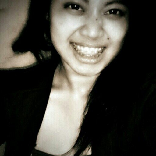 noviayu_queenov's profile picture. 