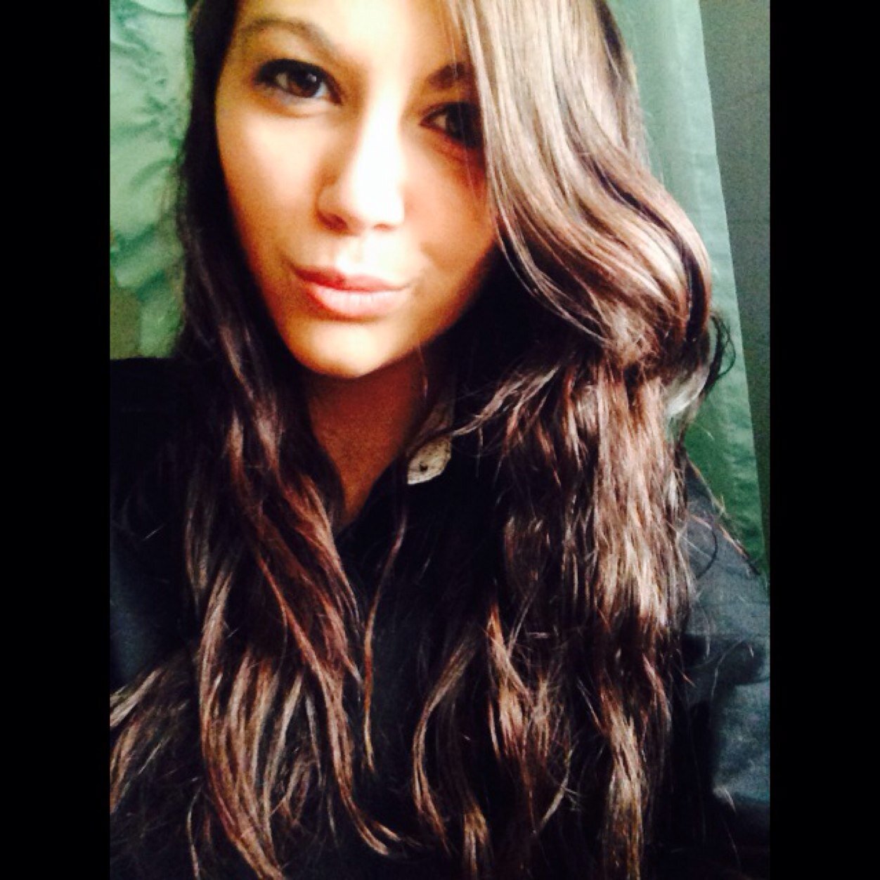 follow my new twitter!! @t3r3sa_10