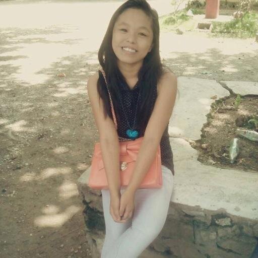:3 I'm 14, loving life and a big fan of one direction! :)  #1D # :) #PAYNE3