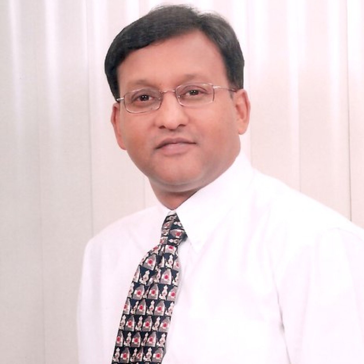 Senior Management professional , Entrepreneur, mentor