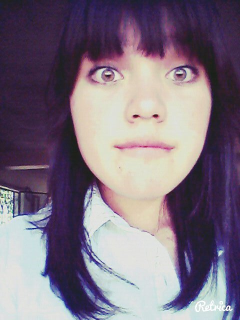 Talves no nesecitas que te amen todo el mundo,solo vasta que te ames tu misma