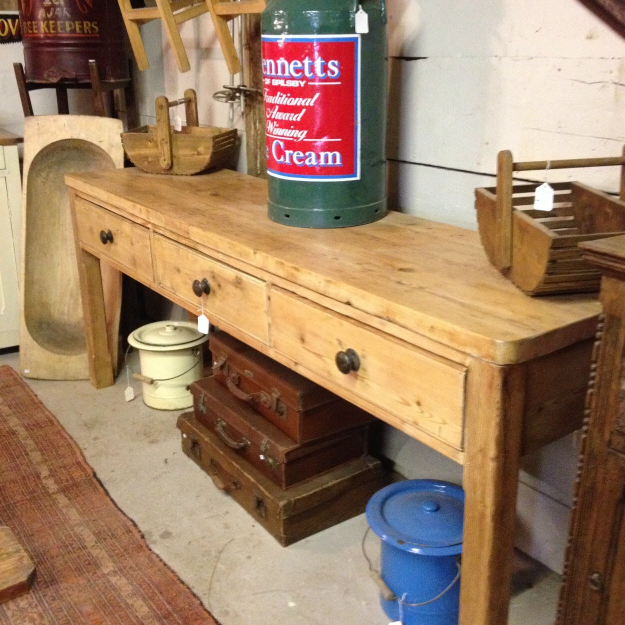 sparrows_barn's profile picture. Wonderful Antique and Restored Furniture and collectables
We are open every weekend...
Saturday 10-5pm & Sunday 11-4pm