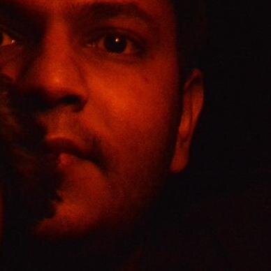 Bibliophile| MICAn| Researcher| Pun Jabber| Tale-Spinner