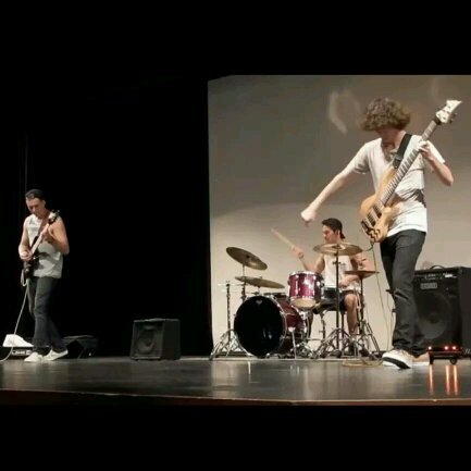 VINEAofficial's profile picture. Progressive Music | @Radical_Ricbard | @ThereGoesJake | Sequence EP now avaliable for FREE download at http://t.co/7Rd8jejTfy