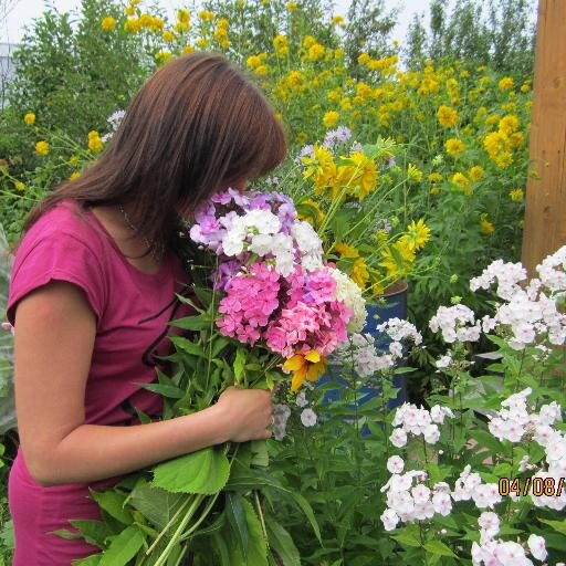 Ksysha1981's profile picture. 