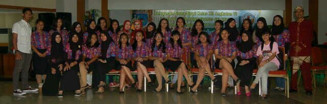 Paduan Suara SMA Negeri 8 Kota Tangsel. Berpadu dalam suara, Berpacu dalam melodi.