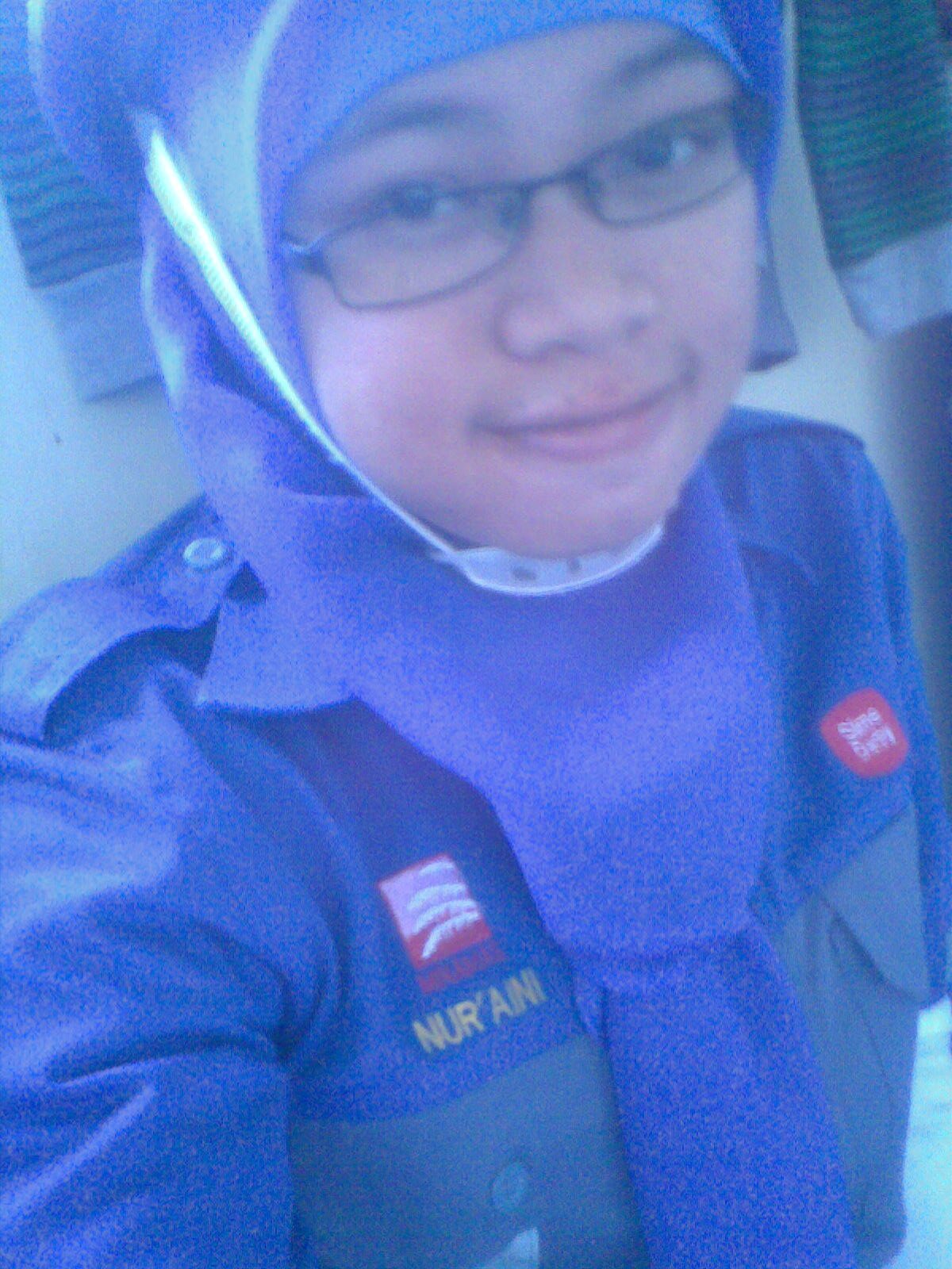 I'm is a moeslem who seeking the pleasure of Allah S.W.T and my parents.I love all my family, want to be a good person.