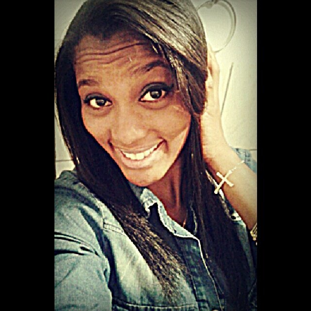 Sorria, a vida e bela apezar de existir tantos problemas.