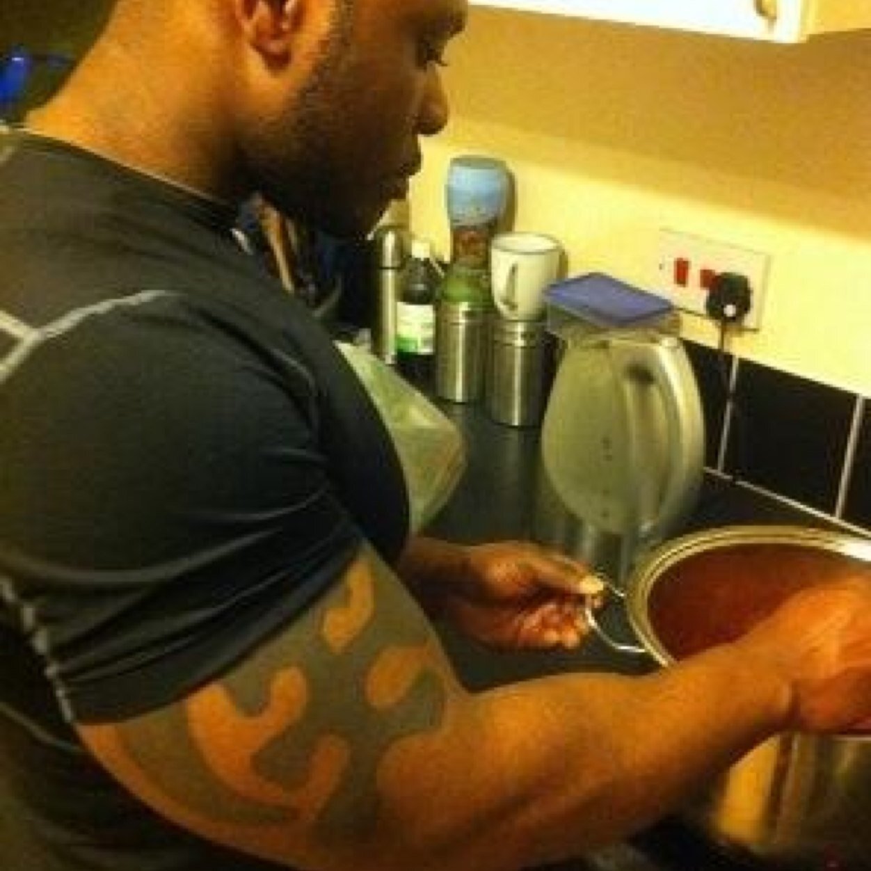 ckbiggzy1's profile picture. Manager,PT,Footballer and a Rugby player!! London/ Essex/GNC Romford Insta- Biggzy1 snapchat- mrbiggzy1 
skype- mrbiggzy2