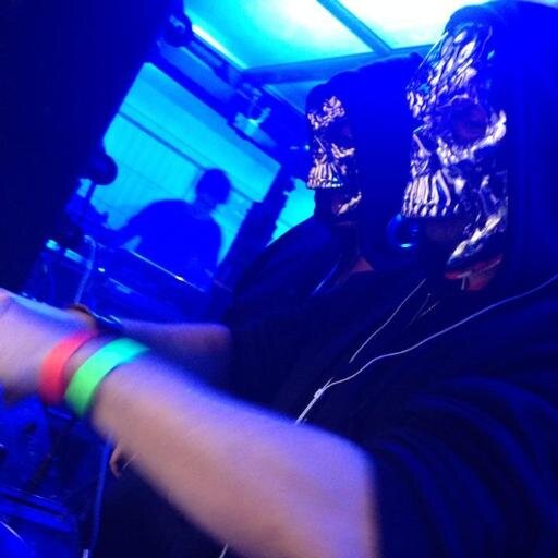 HiddenIofficial's profile picture. Make Raw Not War