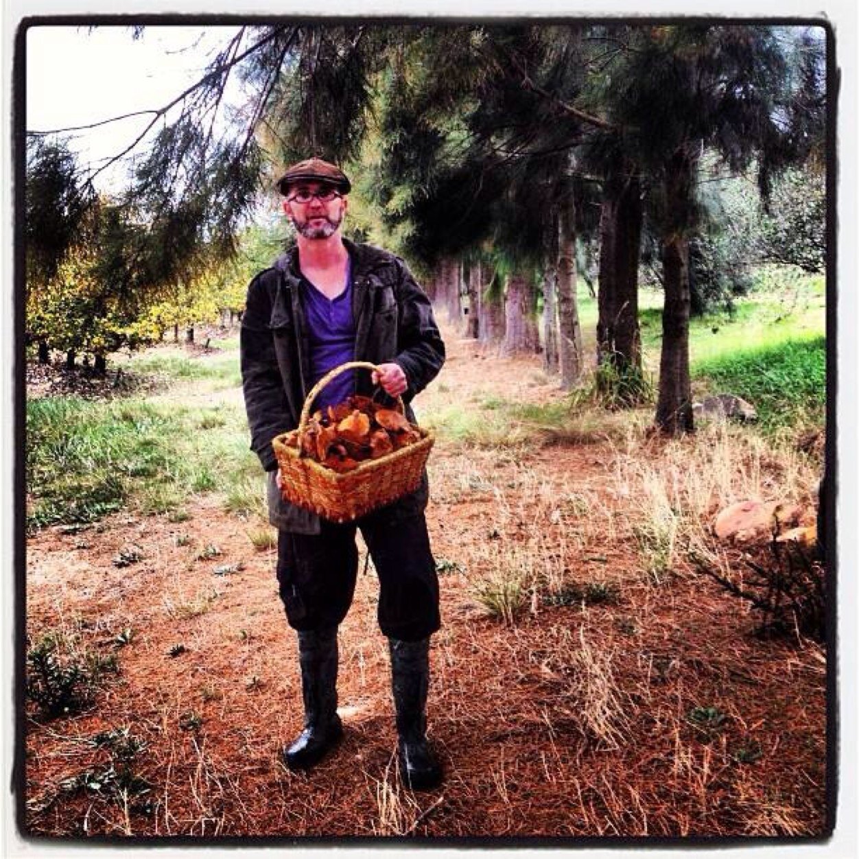 Cook, husband, proud father and wanna be back yard farmer, mushroom hunter!!! Chef owner of Foliage.