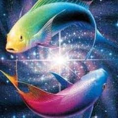 Nel naufragio di tutto la tenerezza rimane a galla!
(Romantica ~ Curiosa ~Idealista)