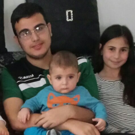 locobuni_'s profile picture. 