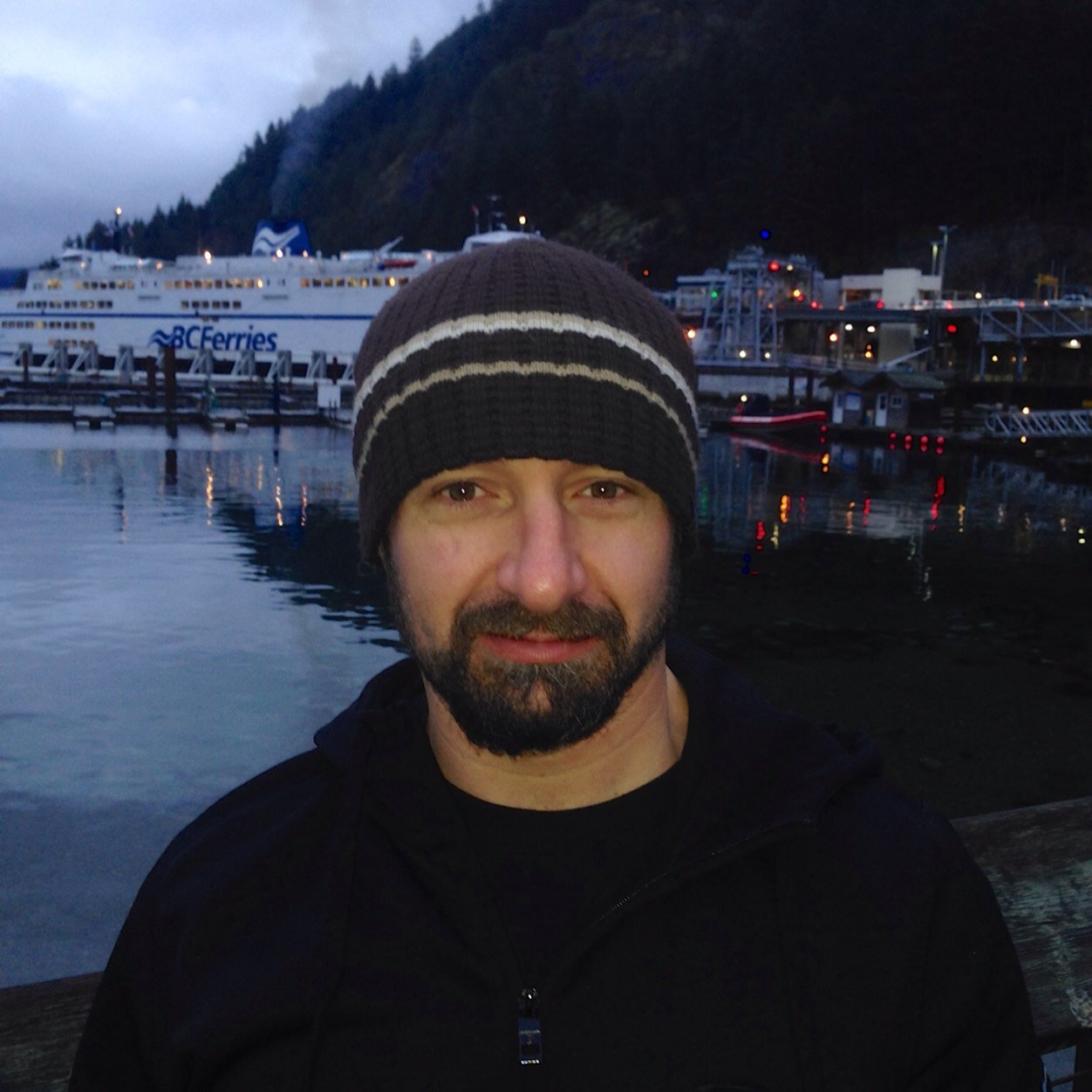 _Twon_'s profile picture. A fat man in a fat man's body.