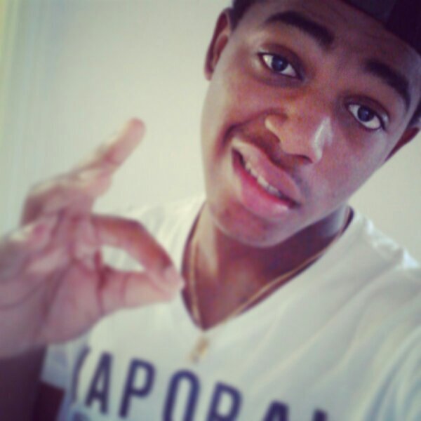 Thug life    .Follow me et jfais de mm..