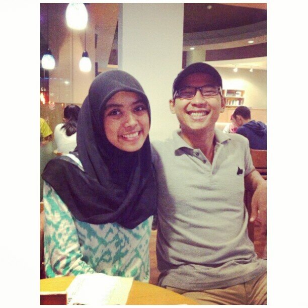 Life time partner of @Panji1387 ♡