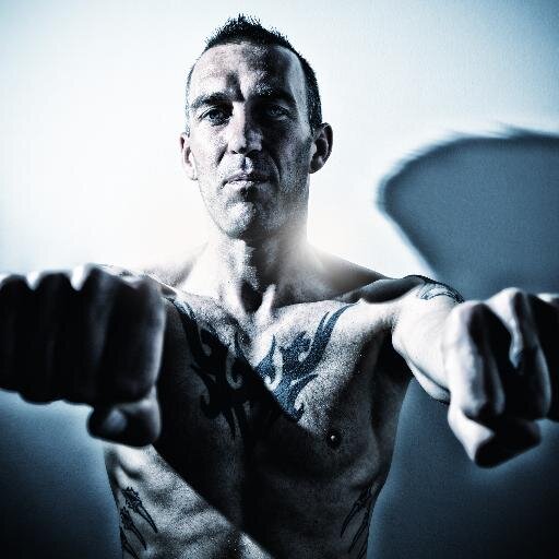 Official Twitter account for Fernando Ricksen: Game On