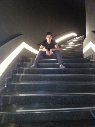 ruhigrclr's profile picture. baktın olmuyor ,bakmayacan .