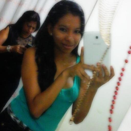 todo lo ki kiero es ser feliizz para toda la viida!! no tengo tiempo de odiar a los ki me odian sino de amar a los ki me aman  ♥