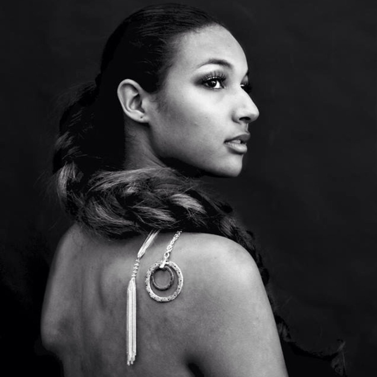 Turkianos's profile picture. I'm Damla. Turkish and delightful.