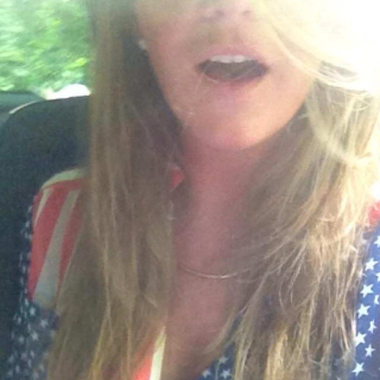 adnamadraddog's profile picture. ya gotta be smart to be a smart ass