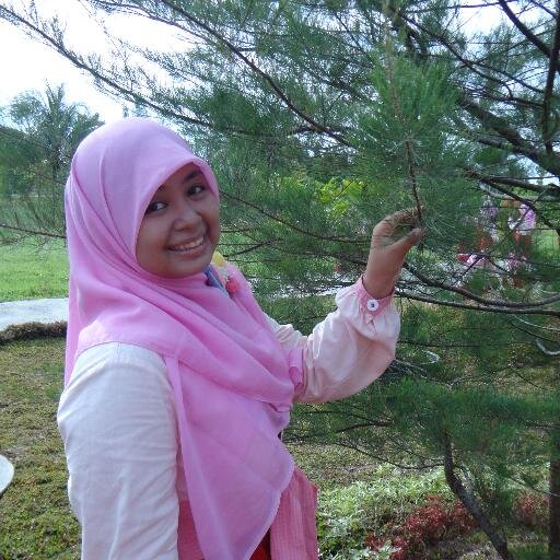 Rindu ini selalu ada kepada Allah, Rasulku, dan buat Ayah dan Mamak :*