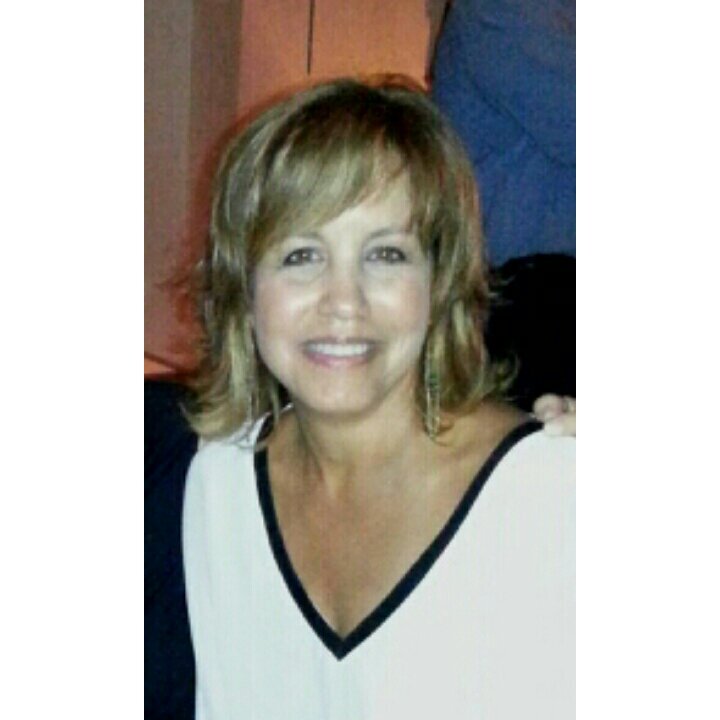 lupevazquez's profile picture. Mom/editor/writer/journalist/translator. Salsa dancer. Foodie. Art &fashion follower. Communications officer @PRScienceTrust