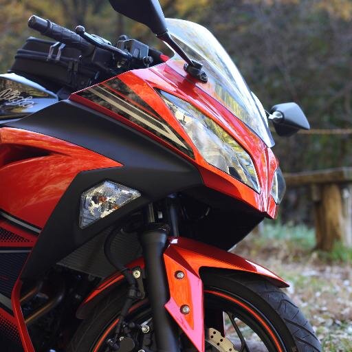 バイクで一人ツーリングに出かけるカメラ好きのゲーマーです。家ではプラモデル作ってます。ツイートは基本的に自分の日記代わりです。