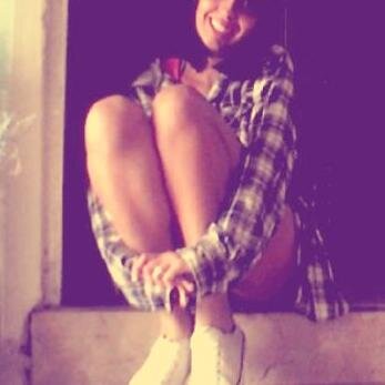 Eu não preciso ser reconhecido por ninguém, a minha glória é que reconheçam a ti...♪