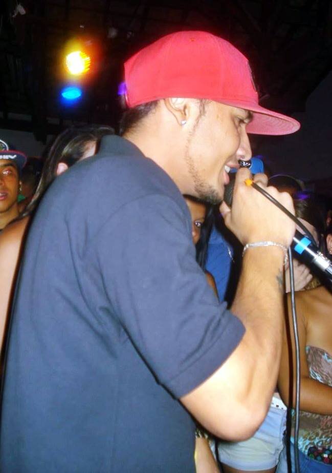 Mc Theu Oficial | Estoura O Chandon ♫♪