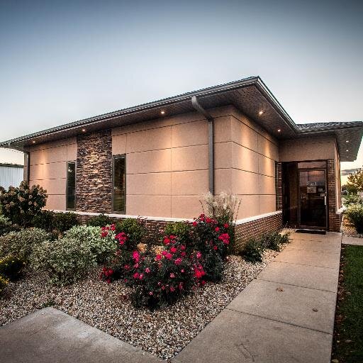 Wills Chiropractic is a Wellness Center in Rochelle, IL committed to delivering hope to those in our community. Hope to live with less pain and better health.