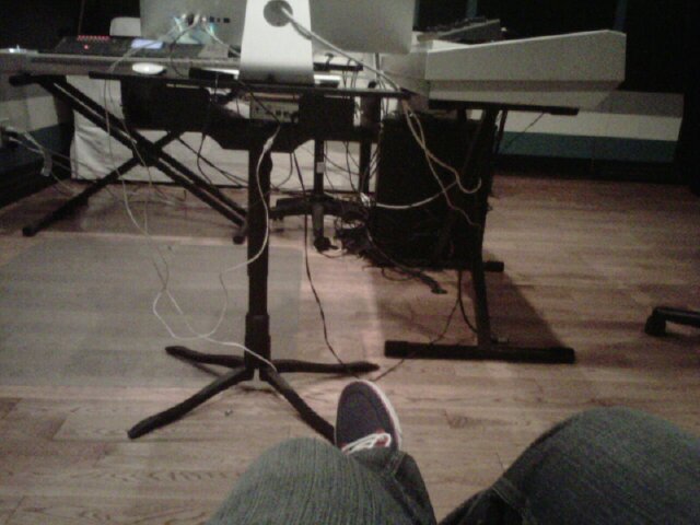 Producer/songwriter/Drummer