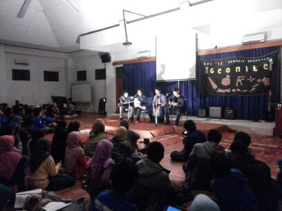 Geography and Environmental Science | Class of 2013 | University of Gadjah Mada | sharing for togetherness #PaseduluranOraLuntur #BaktiBumiPertiwi