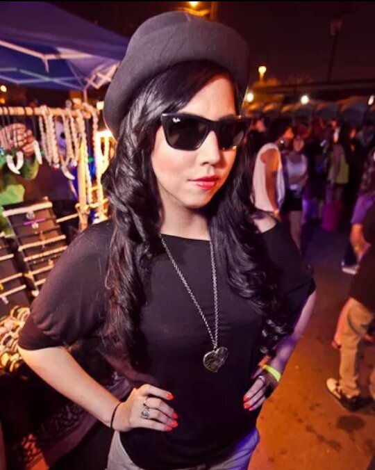 EDCLV4Mely's profile picture. 