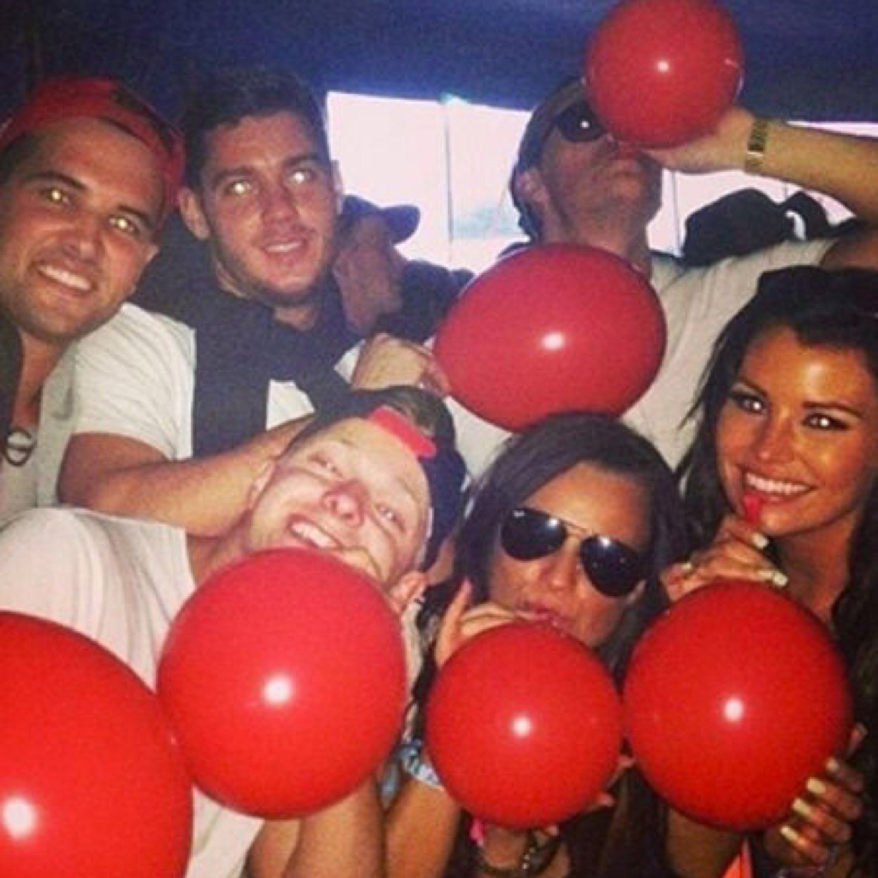 ryanm15390's profile picture. captules £10 a box of 24 & balloons dm for orders on delivery in liverpool!Not held responsible for misuse