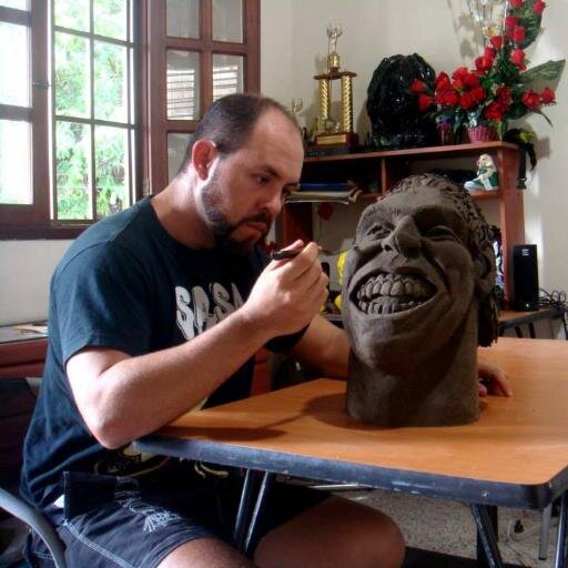 MAESTRO EN ARTES PLASTICAS TP.5061 Y LICENCIADO EN EDUCACION ARTISTICA, POLIFACETICO. Pin 2B2649E8, cel 3177507302 tallerista independiente