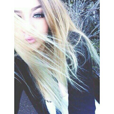 chandler || single || etero