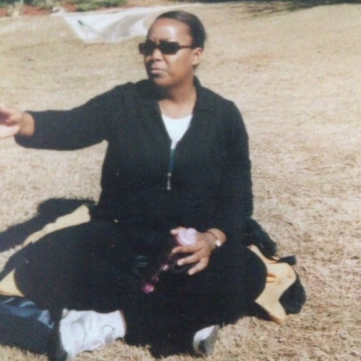 cassdeefolson's profile picture. Wife and mother of 2 and seeker of Christ. Love writing in journals, gardening, reading, finding incredible pics, and long rides with my hubby :)