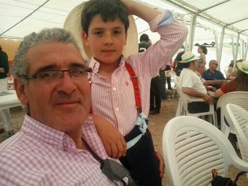 lolavelasco21's profile picture. 