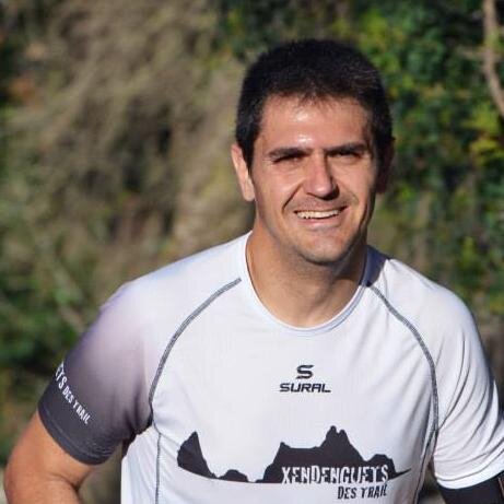He de resumir sa meva vida en només 160 caracters... això és impossible, ja ho faré més tard.