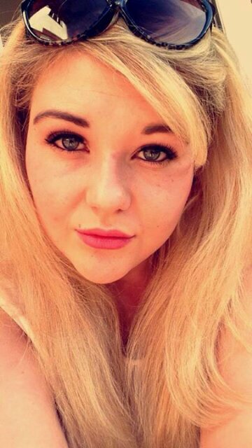 demileemilnes's profile picture. Want to die