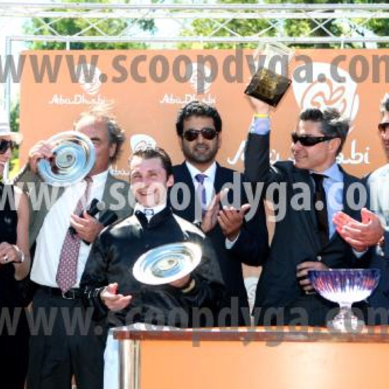 Horse racing syndicates