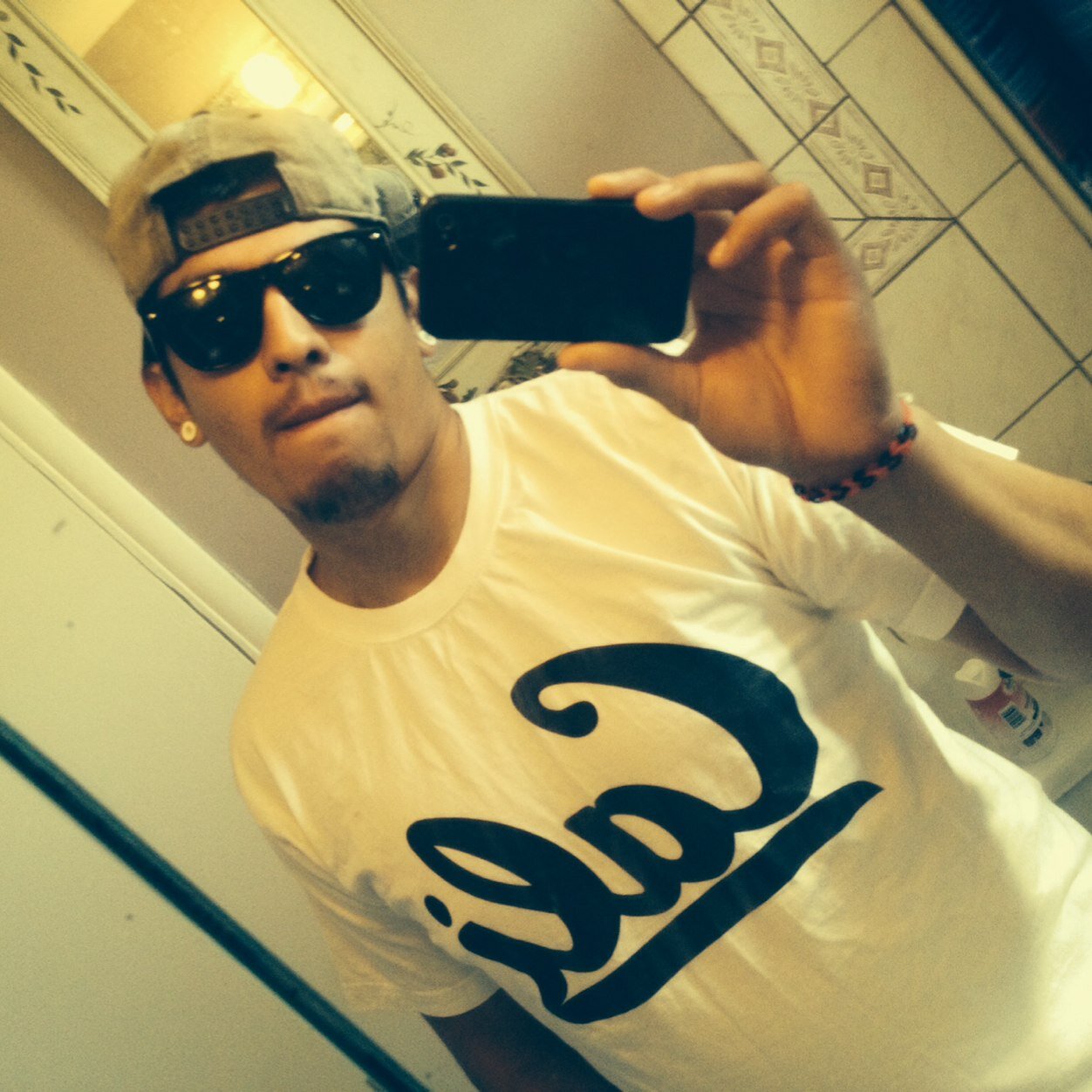 Mikee || 19 ||