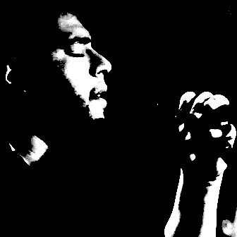 Circo Negro es una odisea para develar aquello que está y no está. Soy cantor y compositor en dicha banda de rock de neuquen...